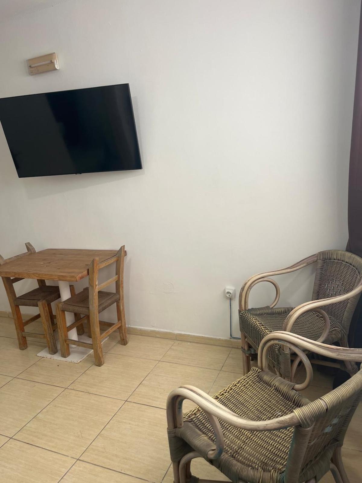 With Bathroom And Kitchen Apartamento San José