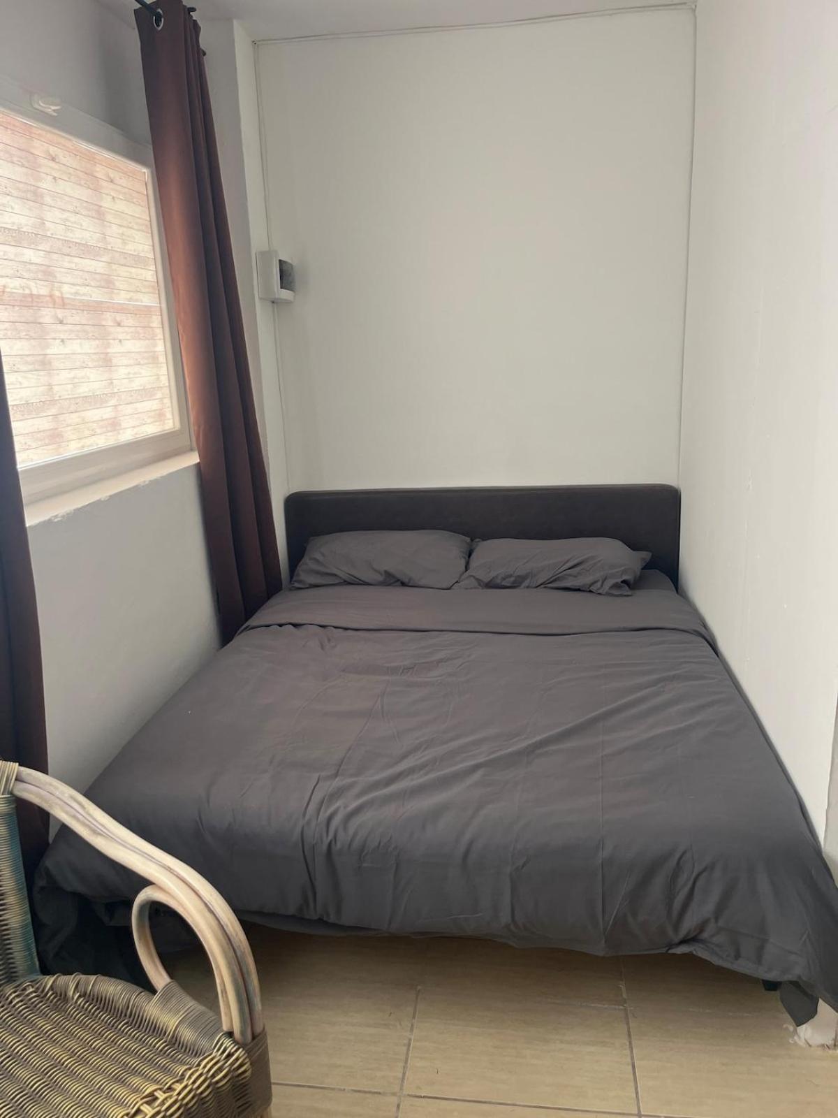 Apartamento With Bathroom And Kitchen San José