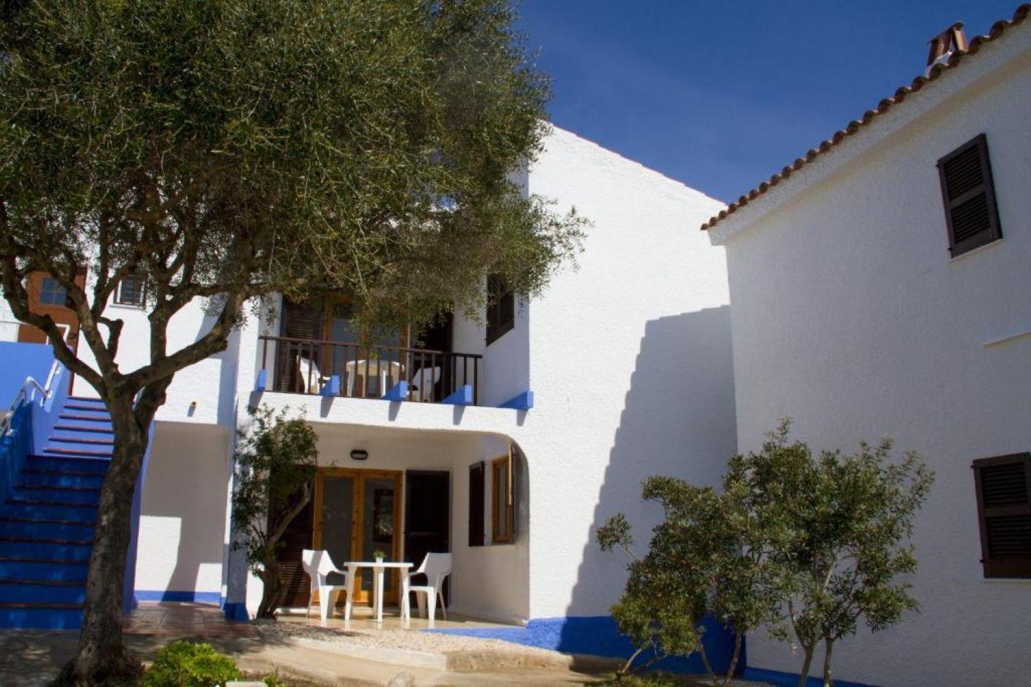 Blue By Escape * Cala'n Forcat