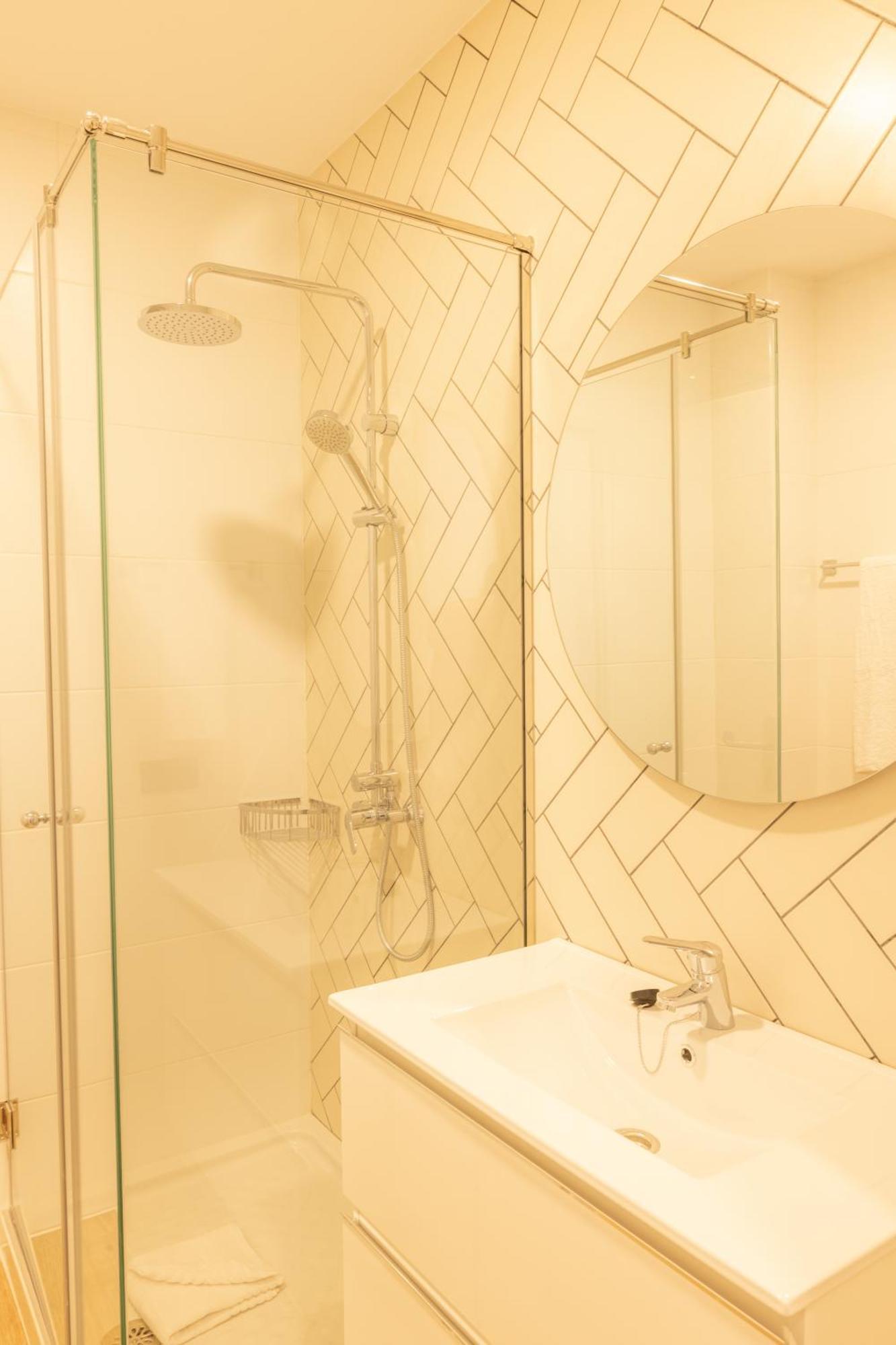 E7 - Estudio Apartamento *