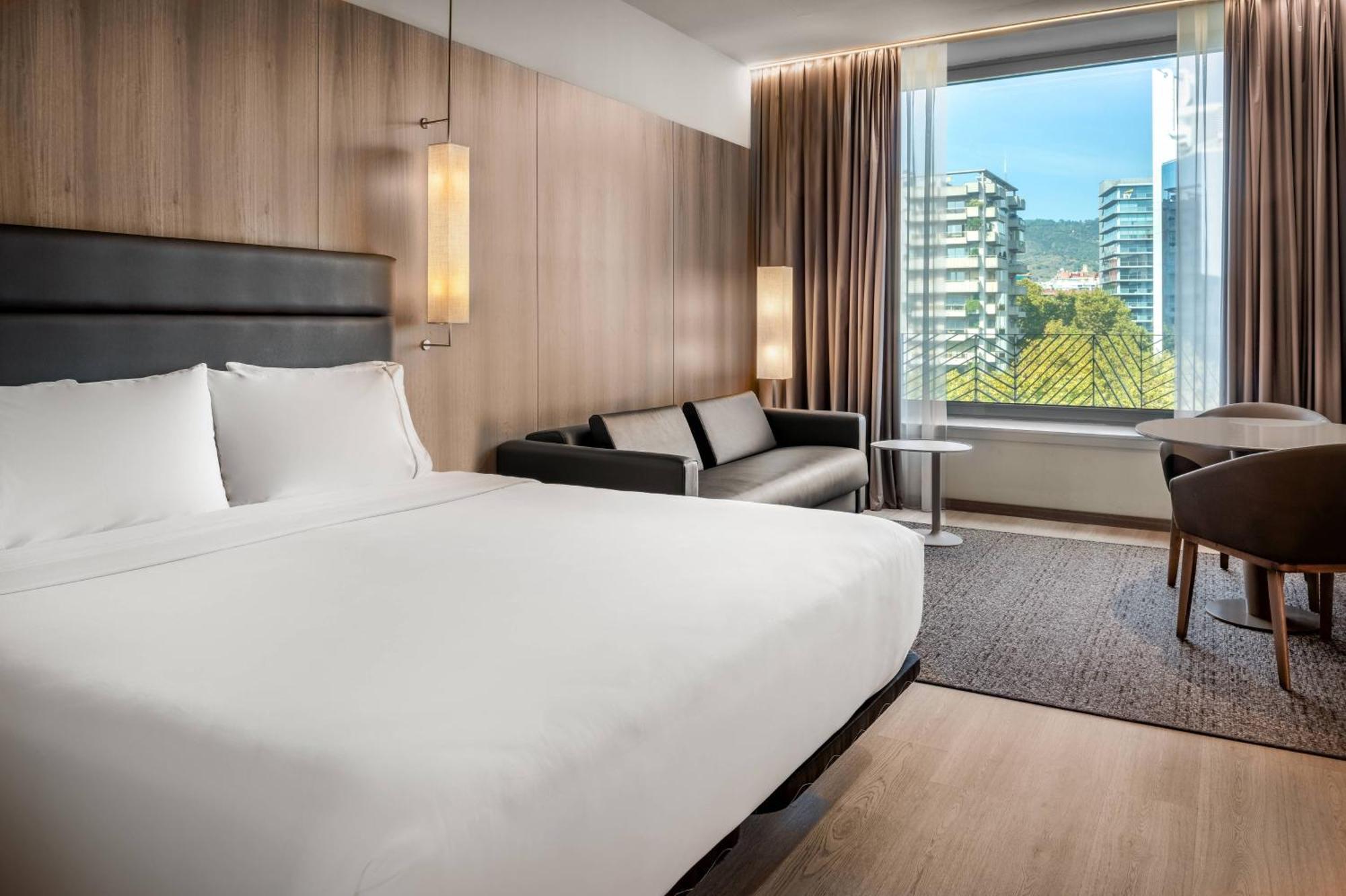 Hotel Ac Diagonal L'illa By Marriott 4*