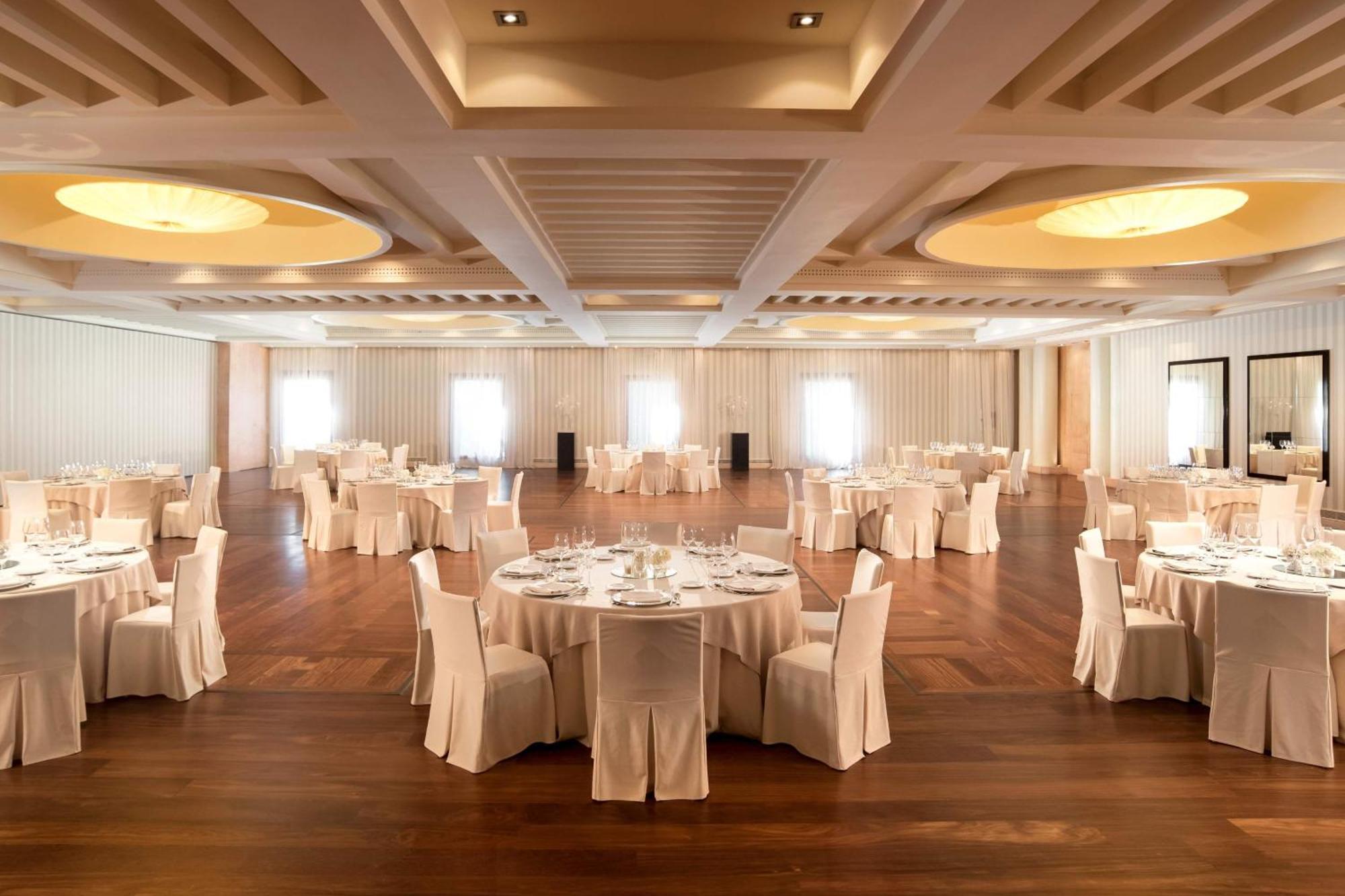 Hotel Marqués De Riscal, A Luxury Collection Hotel, 5*