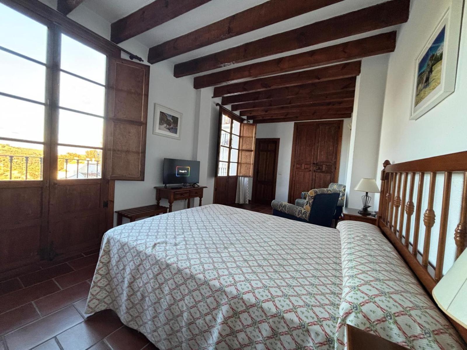Del Rio Country house