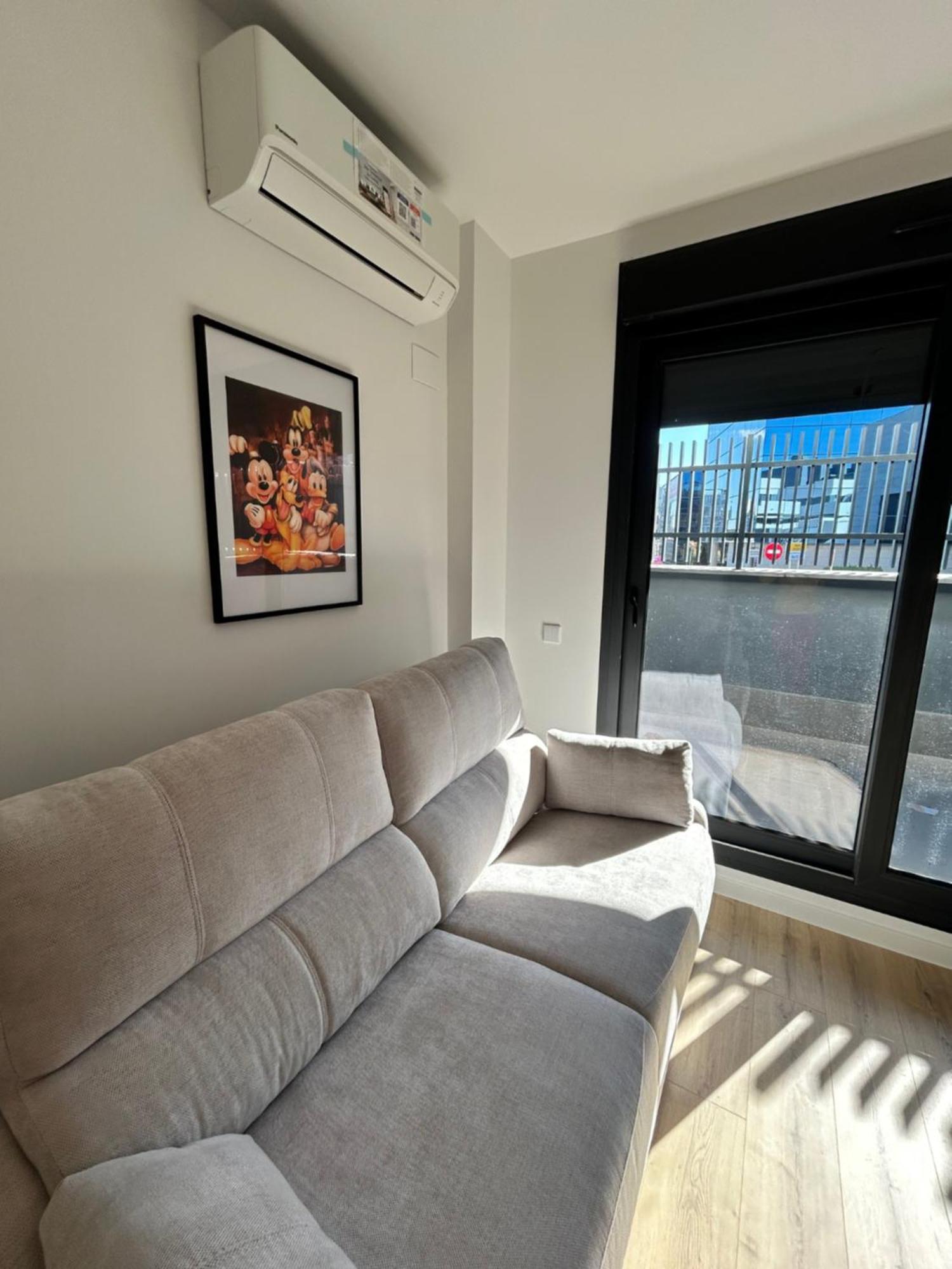 Estudios Homer Y Con Piscina Olimpica Climatizada, Exterior,gimnasio, Coworking, Netflix Y Wifi Gratis Apartment San Sebastian de los Reyes