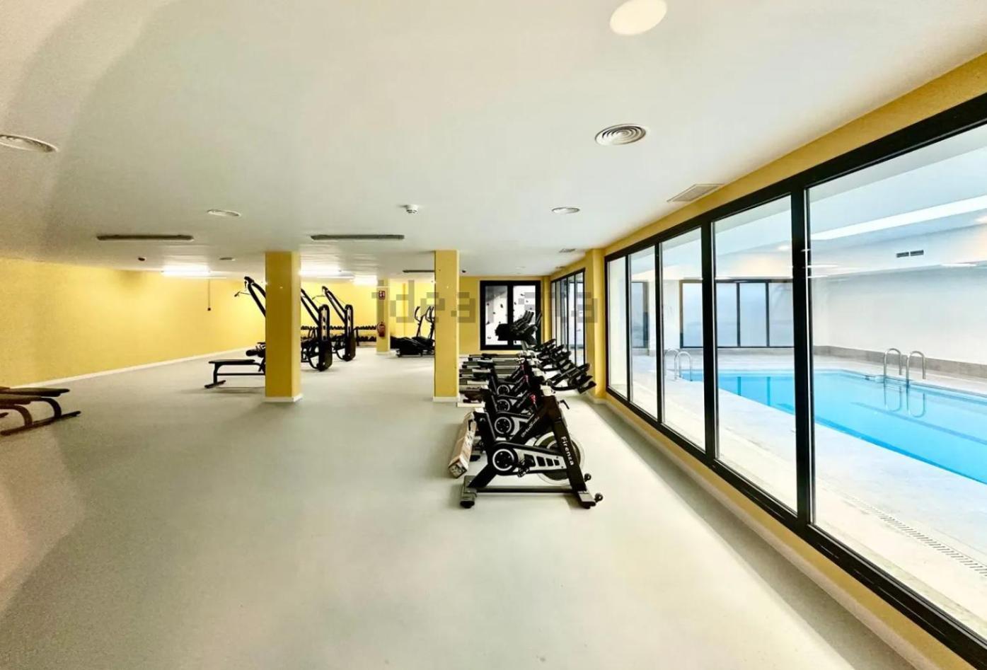 Estudios Homer Y Con Piscina Olimpica Climatizada, Exterior,gimnasio, Coworking, Netflix Y Wifi Gratis Apartment