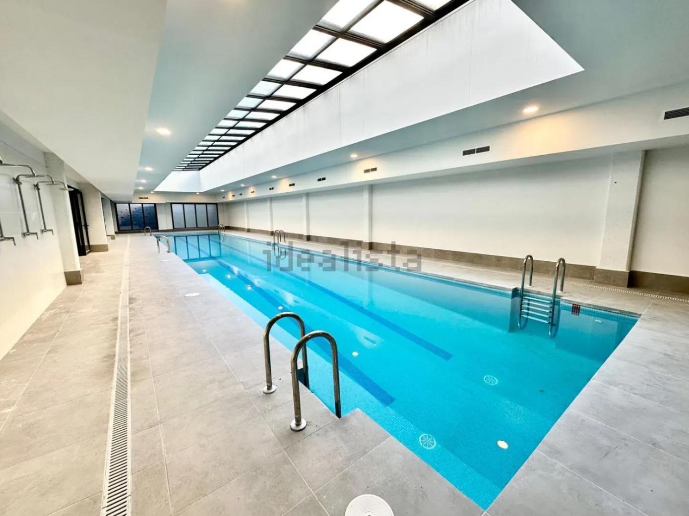 Estudios Homer Y Con Piscina Olimpica Climatizada, Exterior,gimnasio, Coworking, Netflix Y Wifi Gratis *