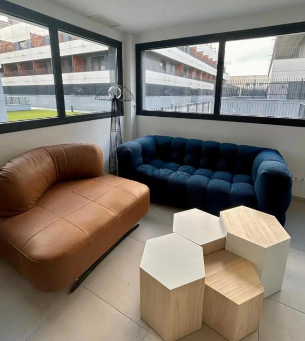 Estudios Homer Y Con Piscina Olimpica Climatizada, Exterior,gimnasio, Coworking, Netflix Y Wifi Gratis Apartment *