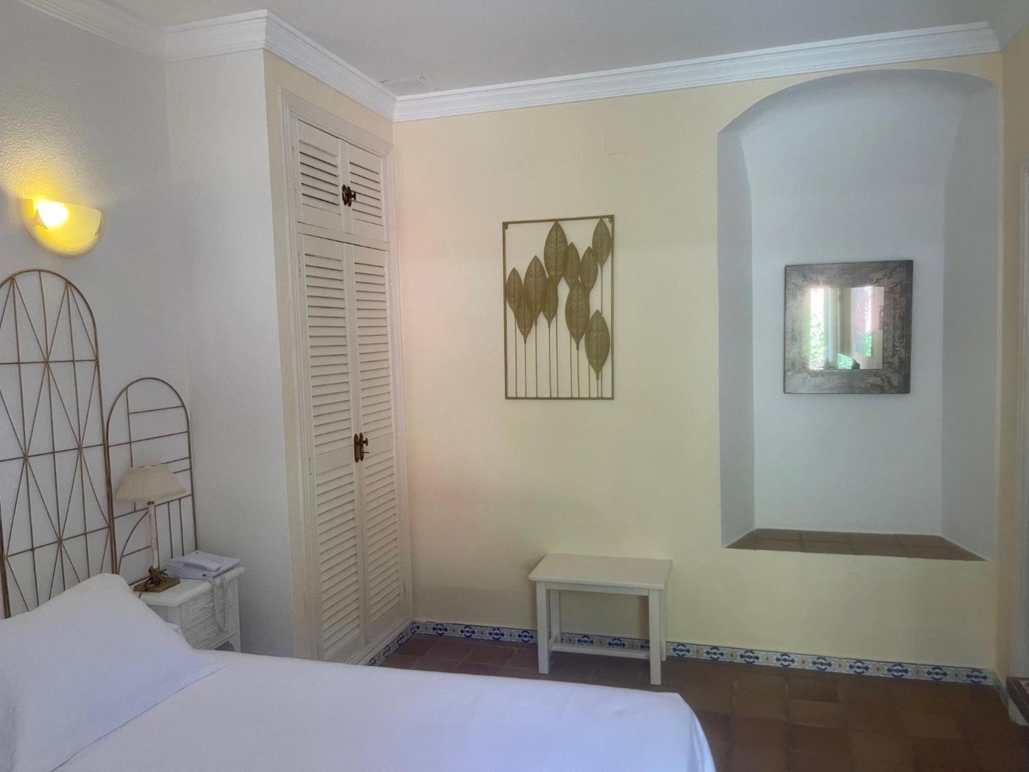 La Peña Hotel