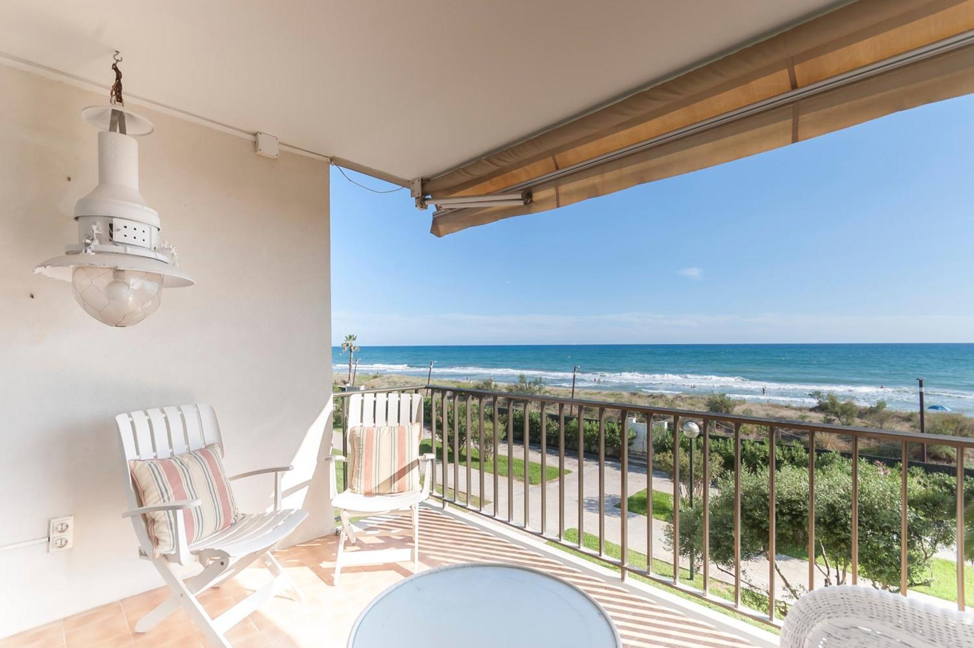 Lets Holidays Front In Mar, Pine Gava