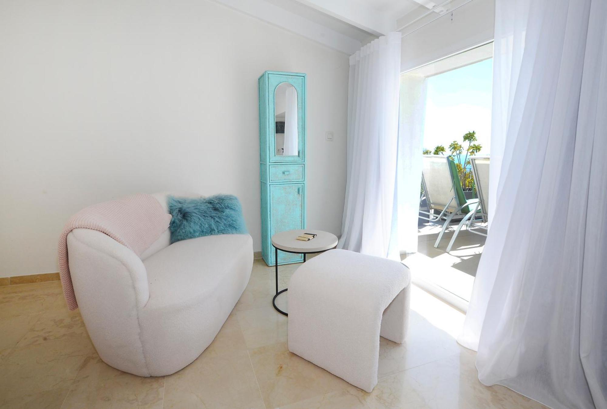 Casa 3*