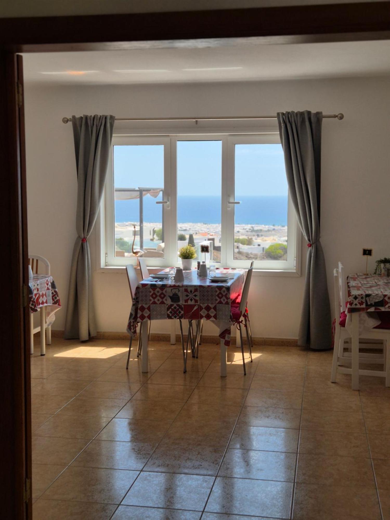 Feliza Habitación en casa particular Güime