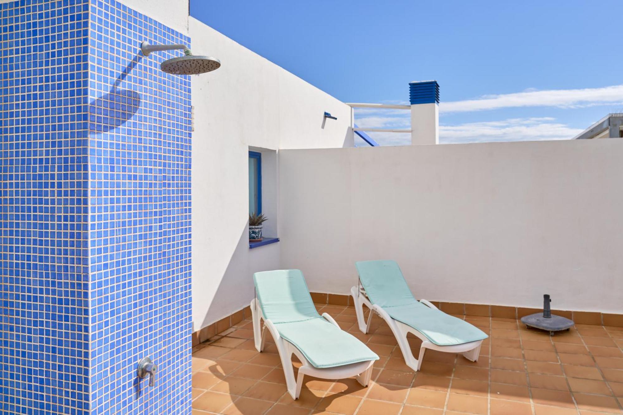 Penthouse By The Apartamento
