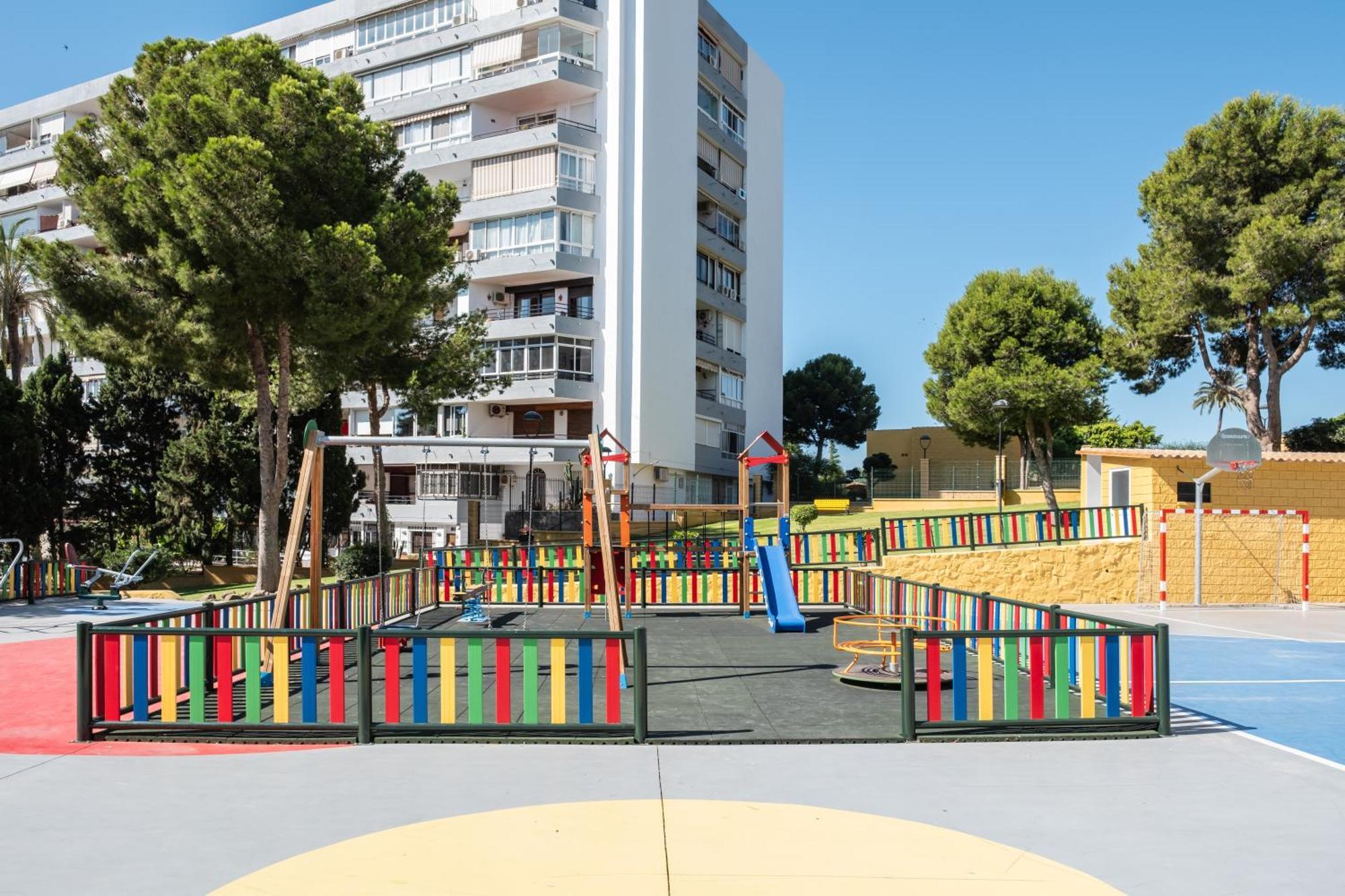 Wifi, Smart Tv, Piscina, 900 Metros Playa, La Colina *