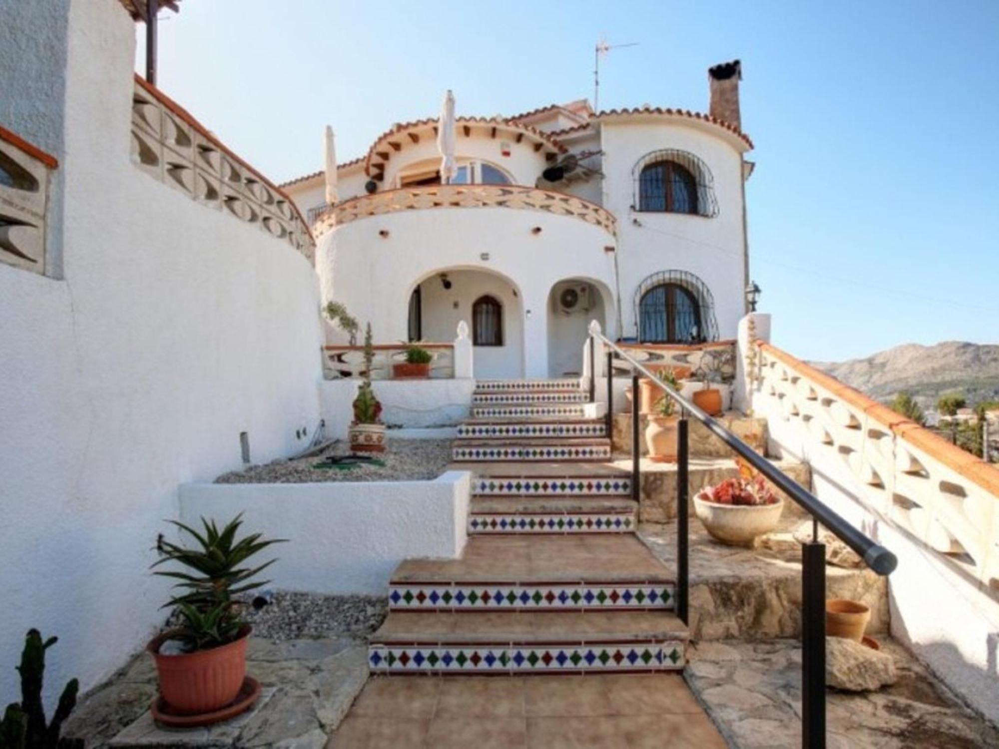 A Orba Pour 6 Personnes Avec Piscine Privee Et Belles Vues Et Montagne - Hisp-10-8 Villa