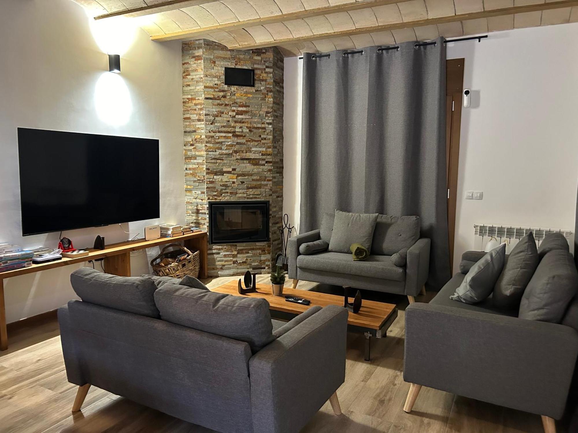 Chalet Casa De Les Escoles, Espinalbet - Alberga