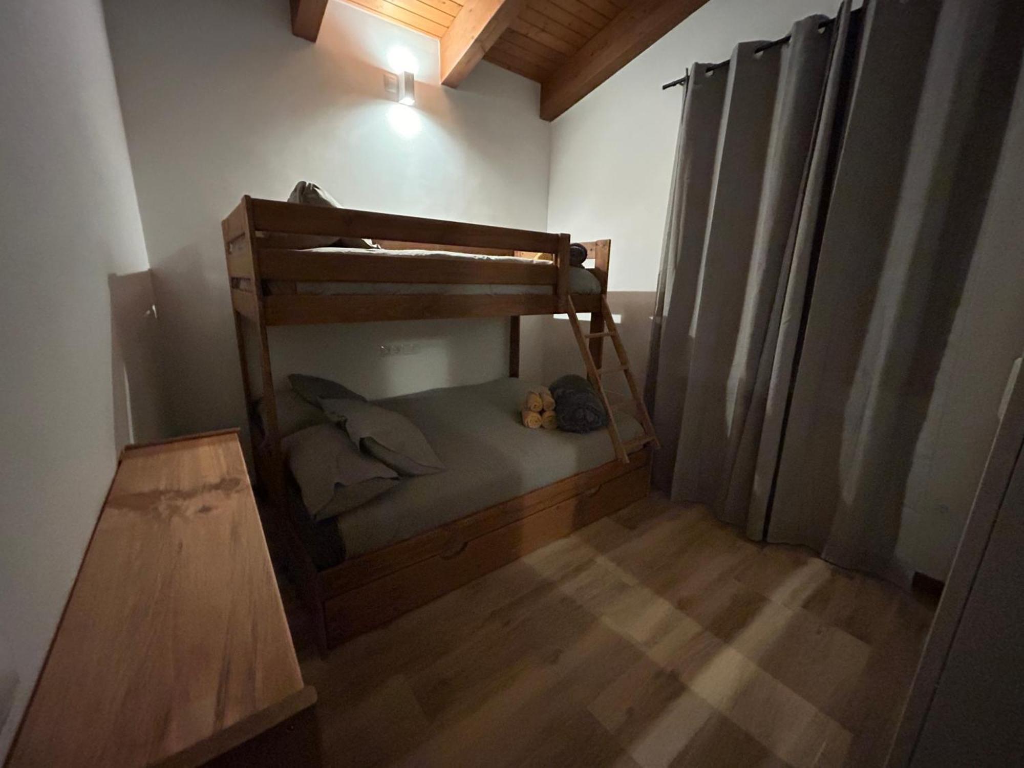 Casa De Les Escoles, Espinalbet - Alberga Chalet Castellar del Riu