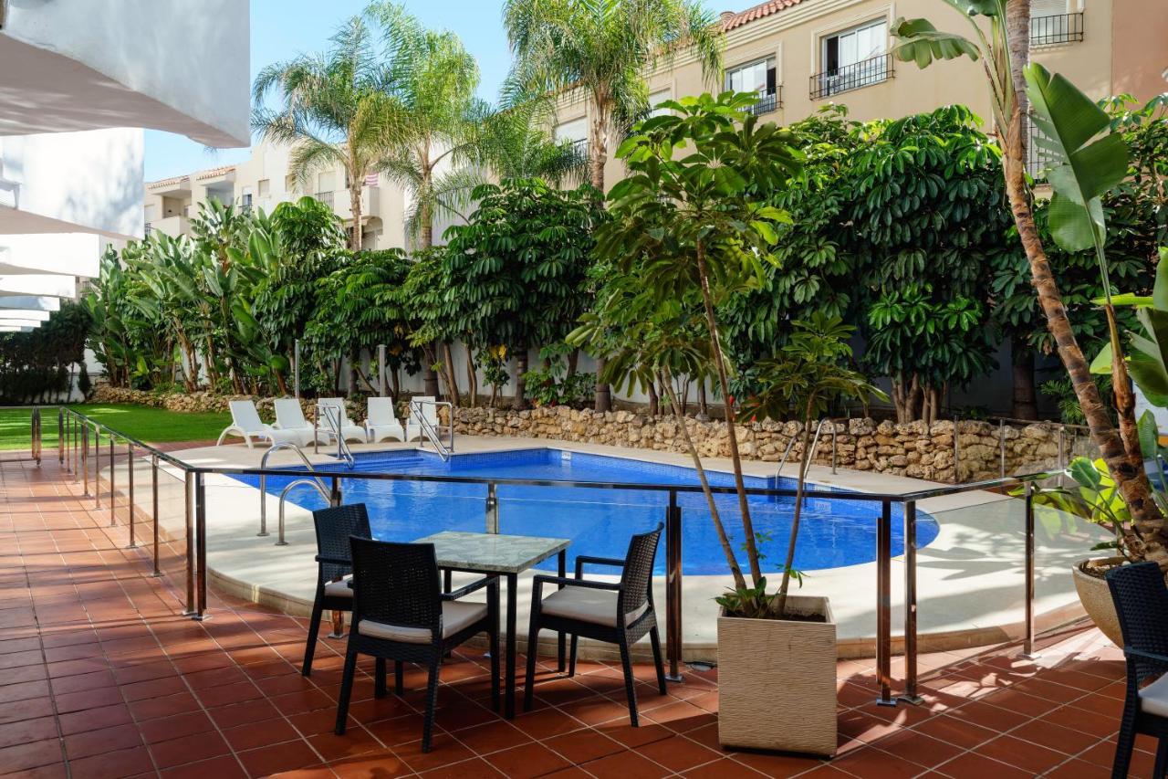 Aluasun Rojo - Adults Recommended Torremolinos