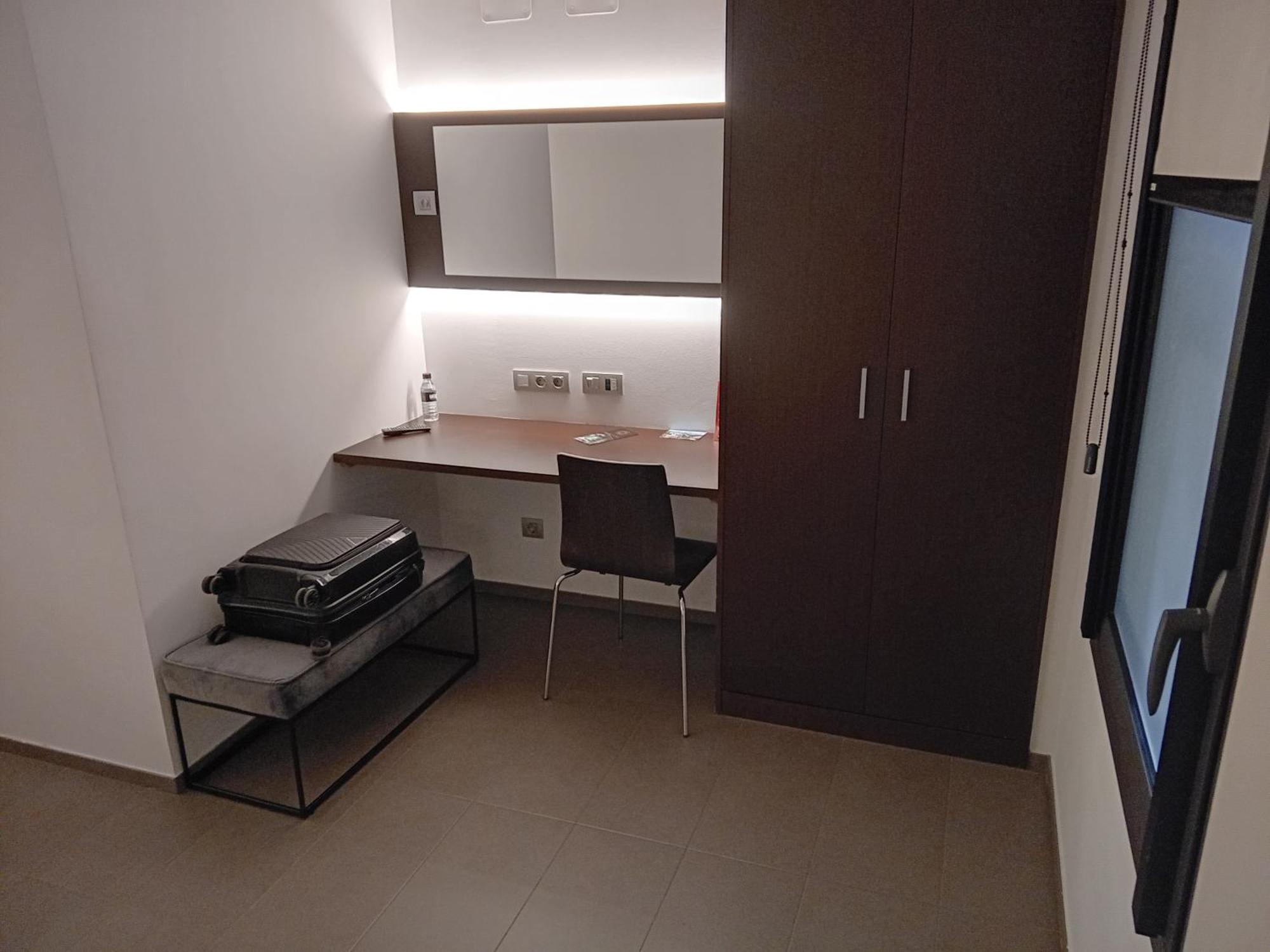 Hotel Centre *