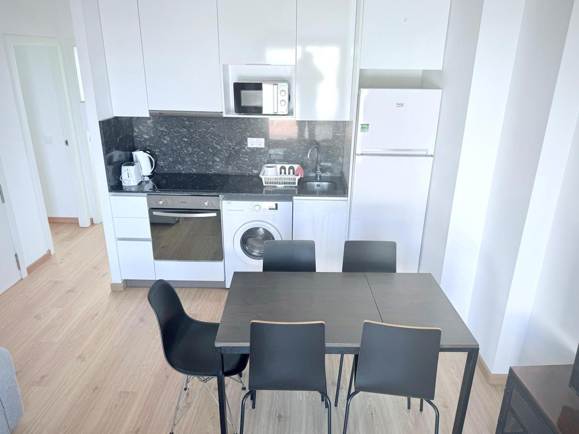 Tarragona Apartments *
