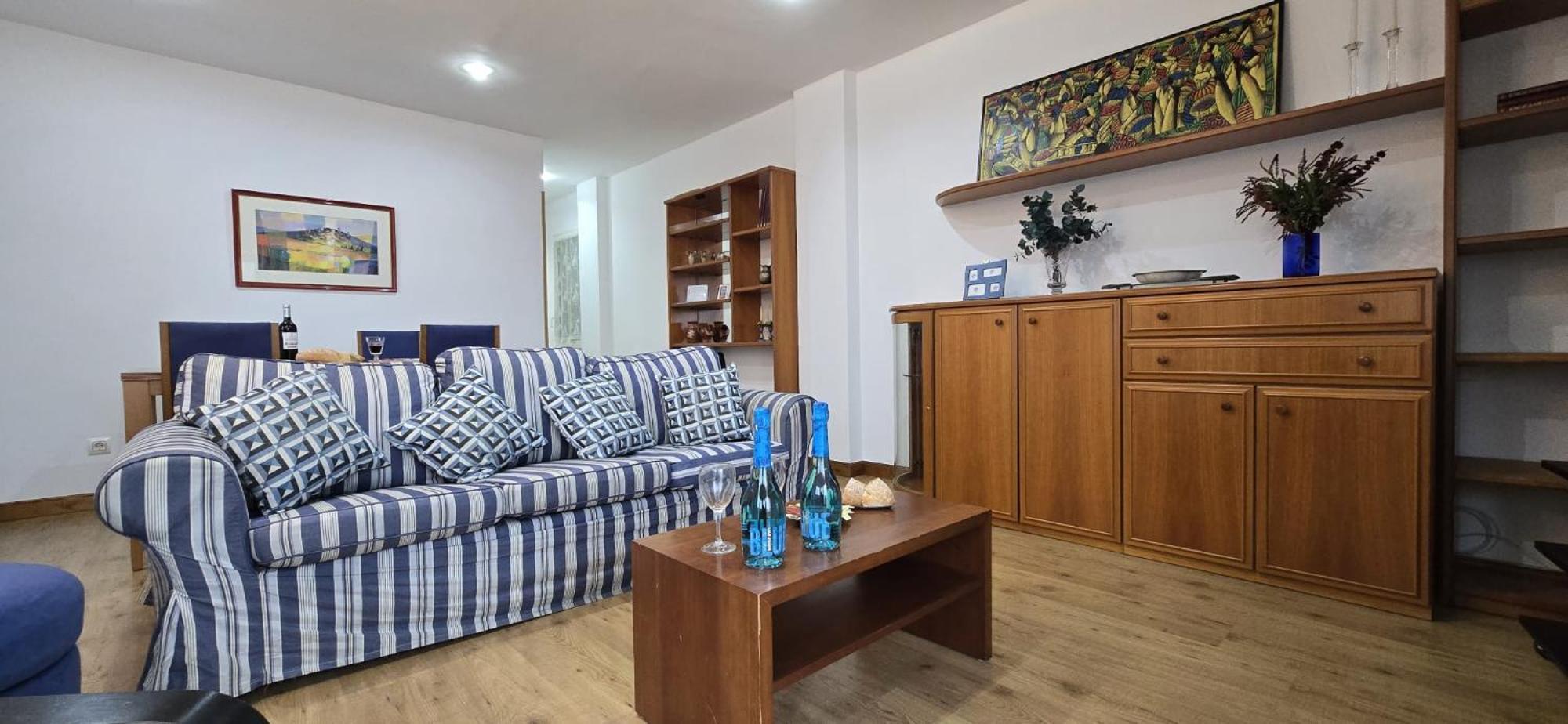 Apartment Centrico Familiar - Rh 54 *