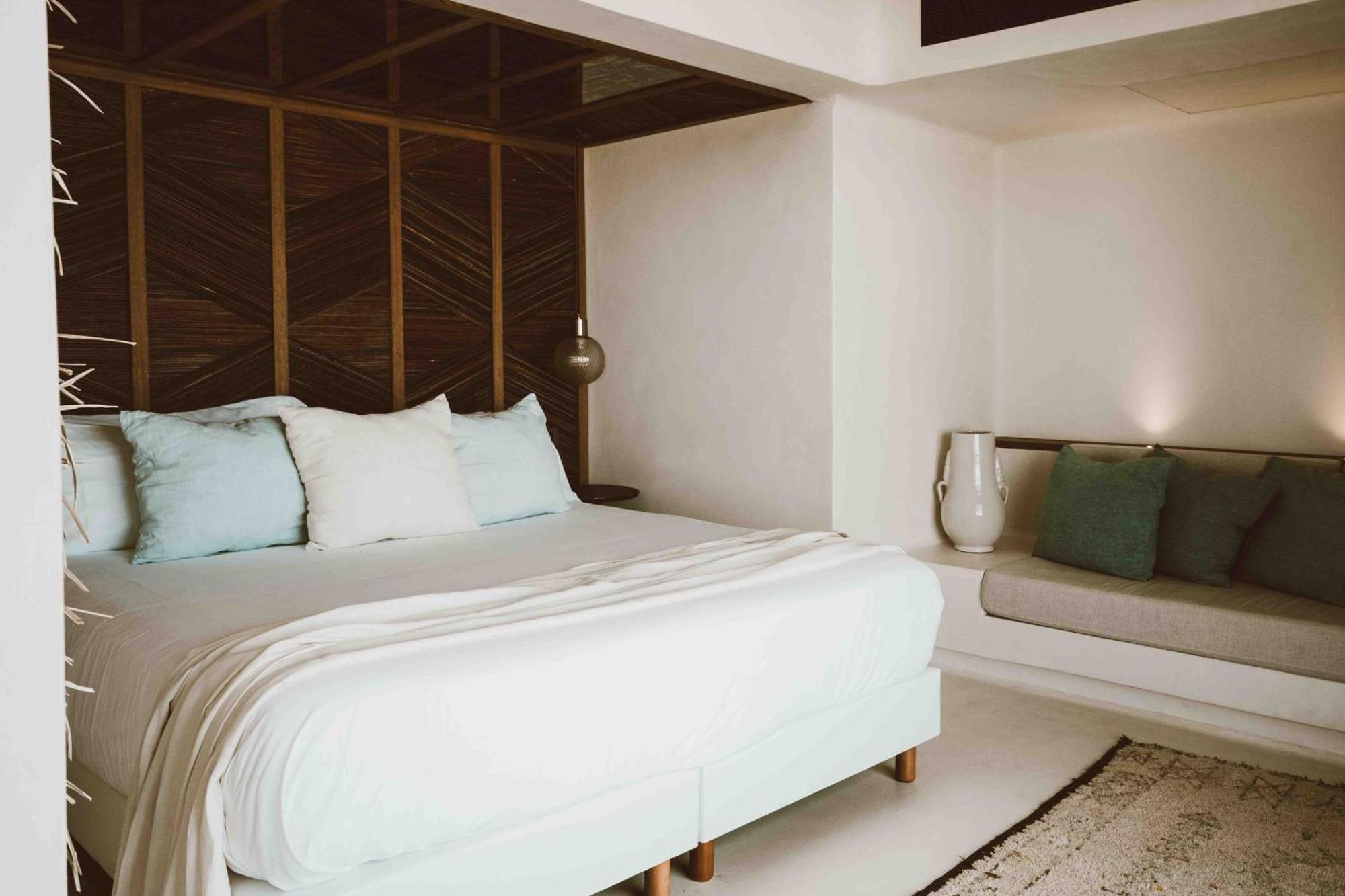 Hotel Hannah Formentera 4*