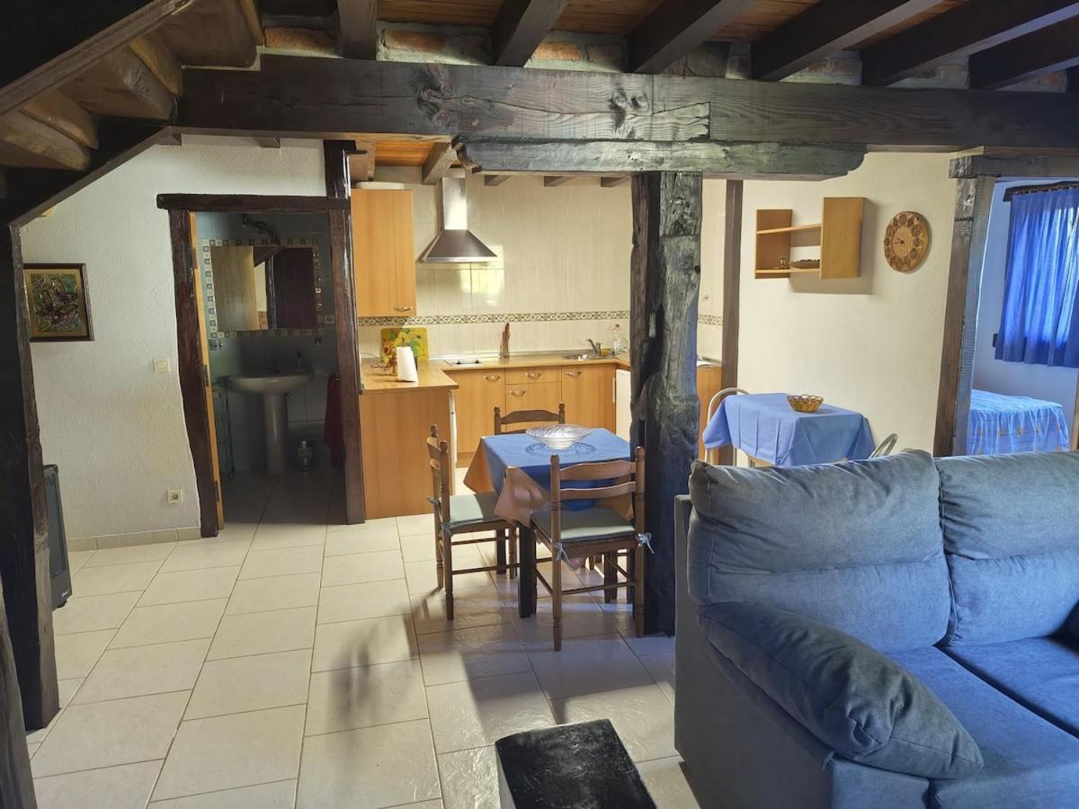 Caserio Burgo Goikoa 1 *