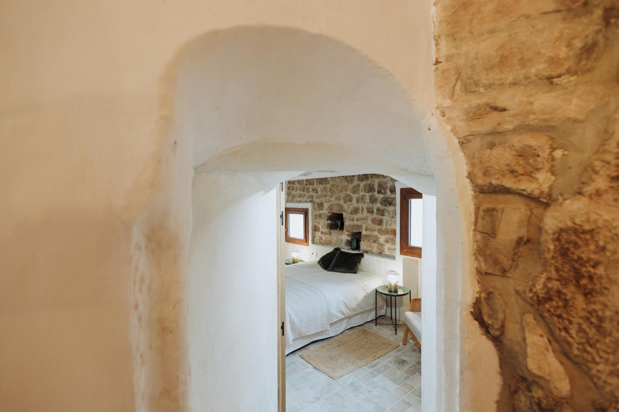 Masia Aubareda Bed & Breakfast San Marti de Tous