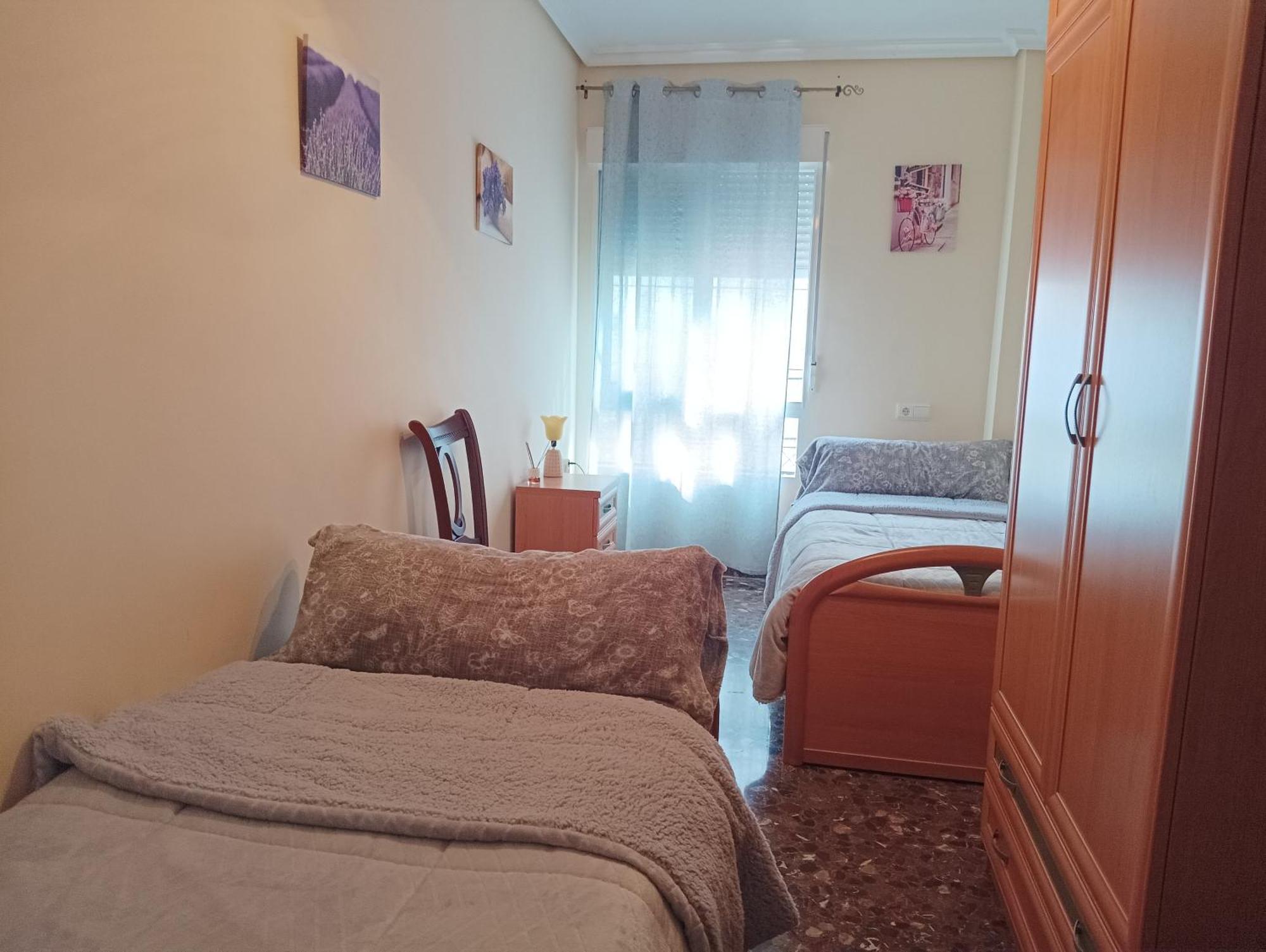 Almansasalud Apartamento Cazorla