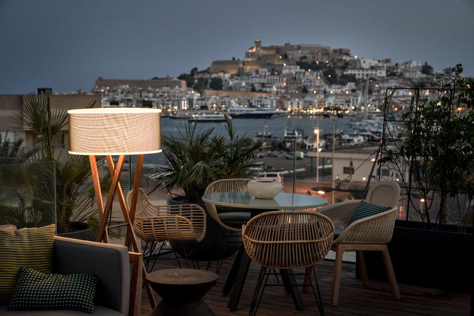 Hotel Nh Collection 5*