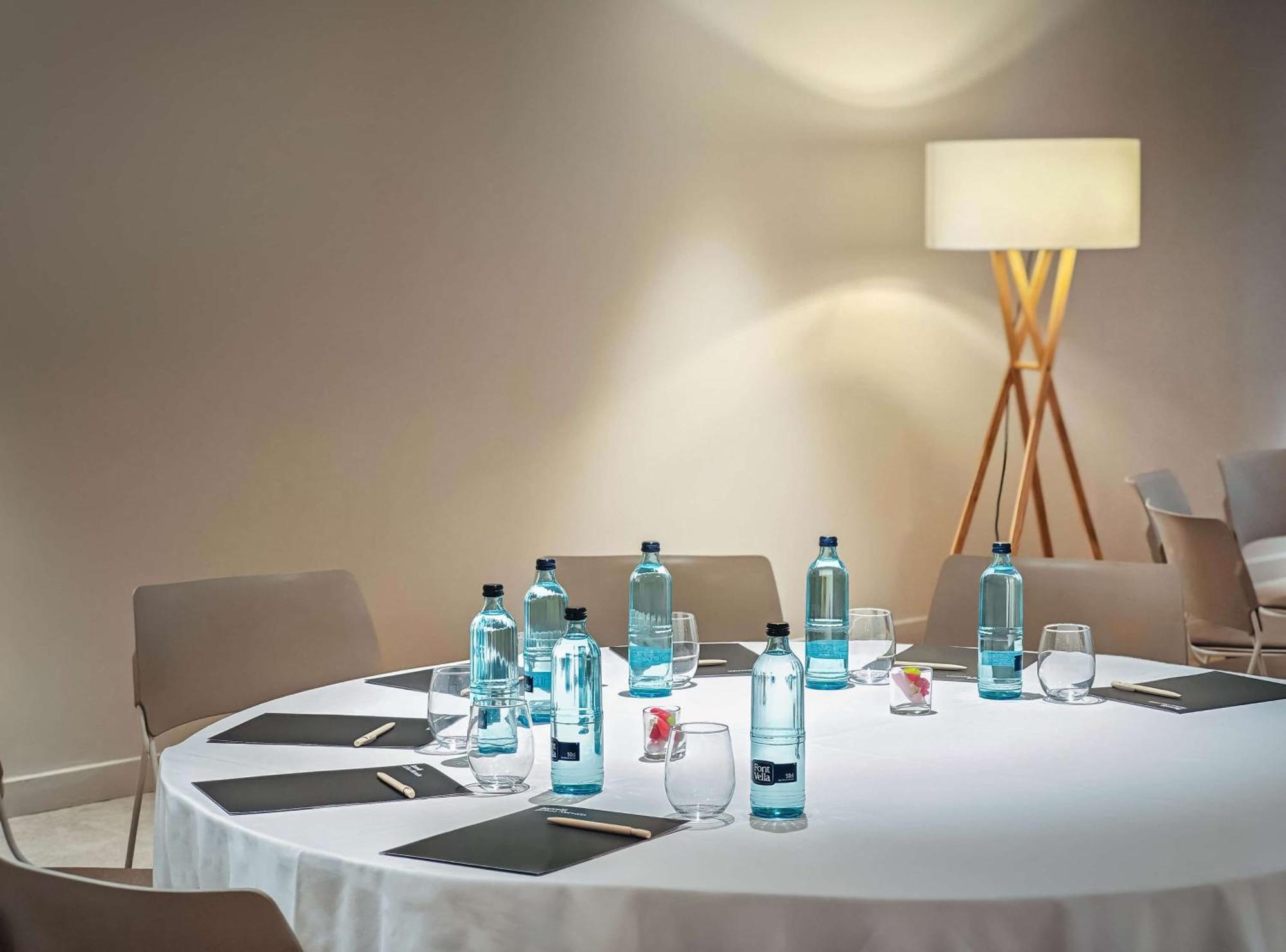 Hotel Barcelo Nervion 4*