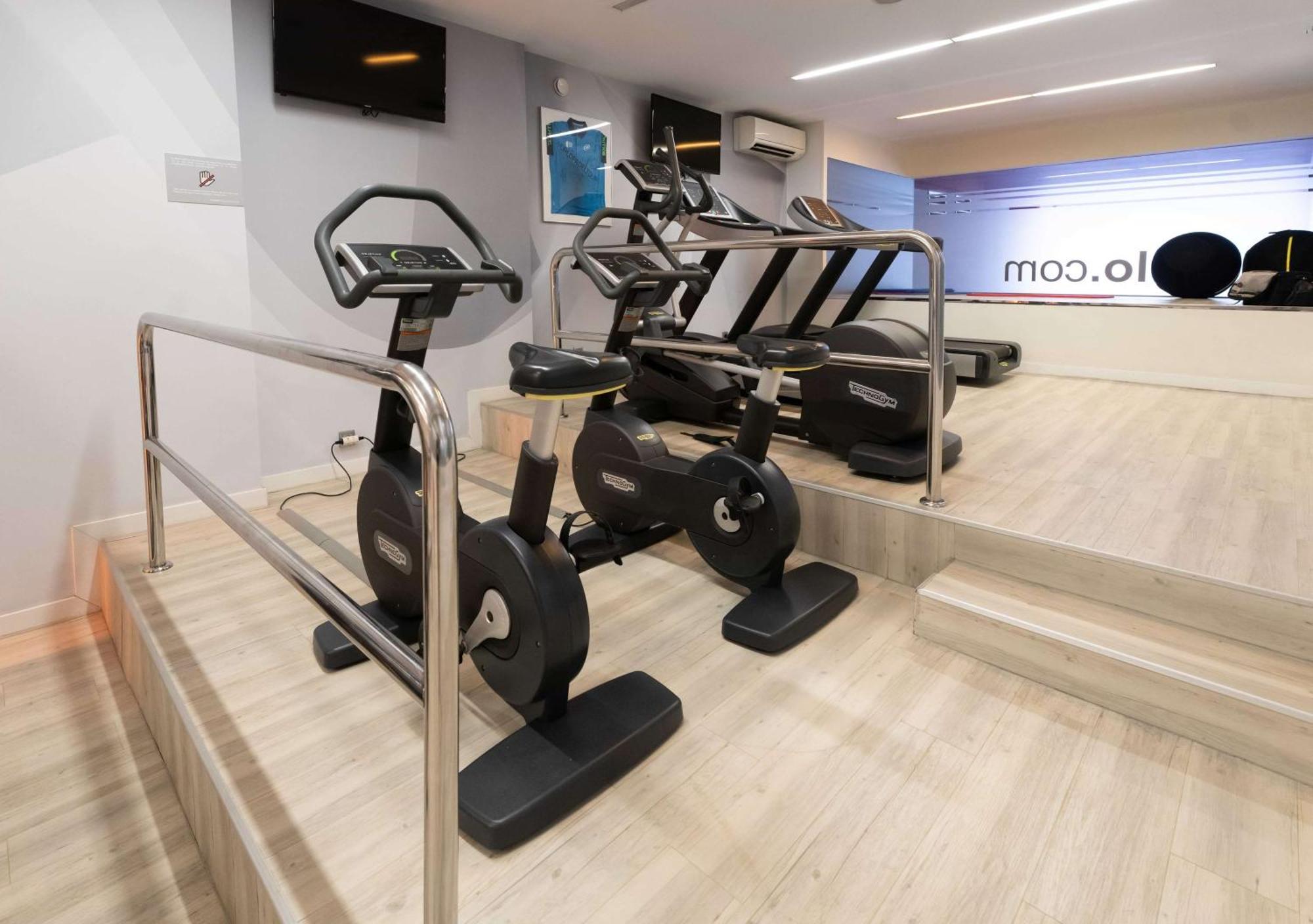 Hotel Barcelo Nervion 4*