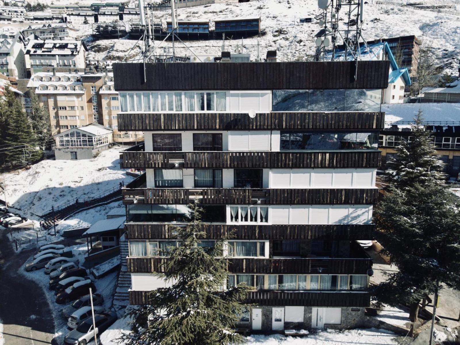La Mejor Casa De La Sierra - De Lujo - Casanevada