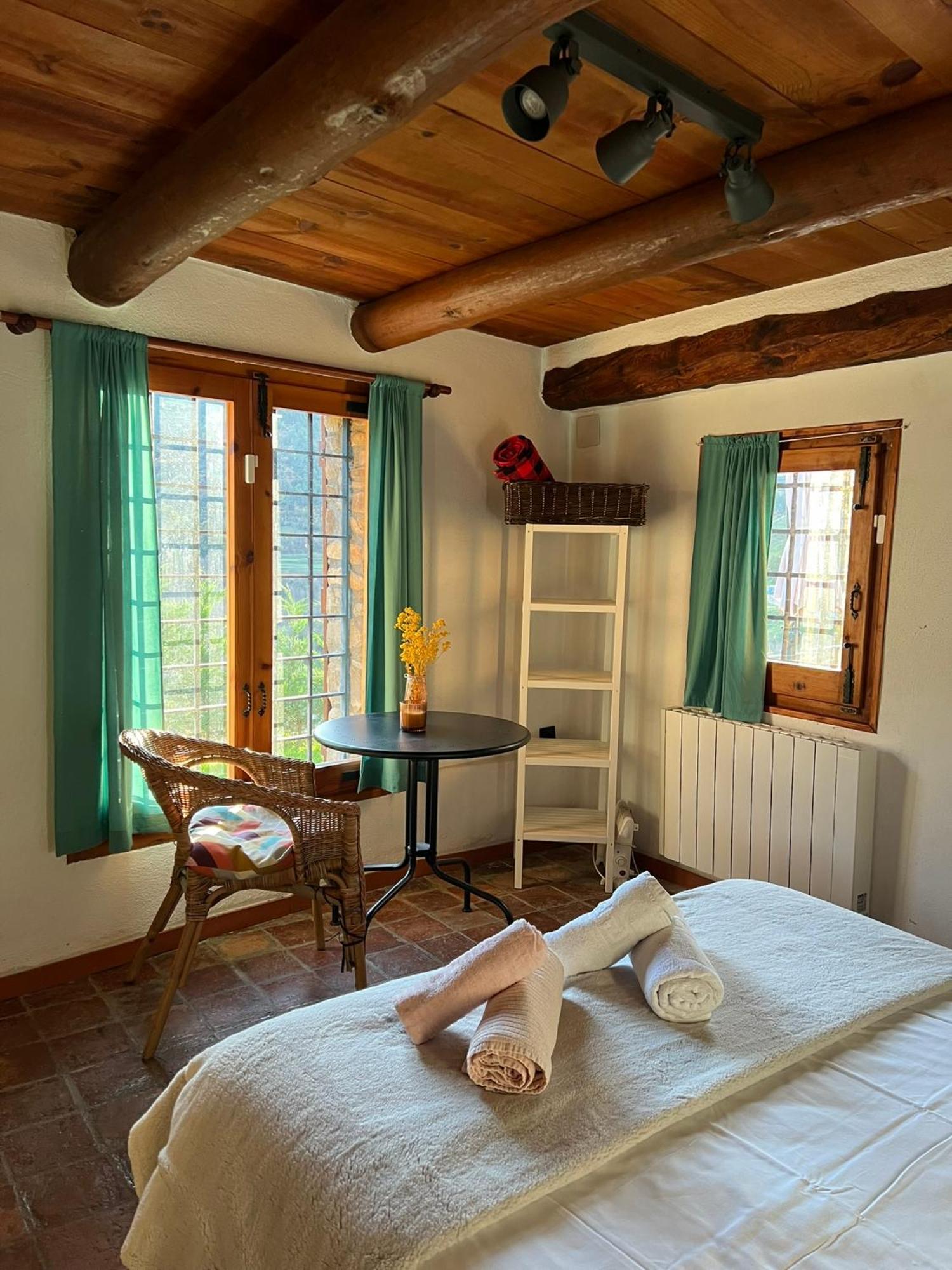 Casa Rustica La Borda De La Munda. Chalet *