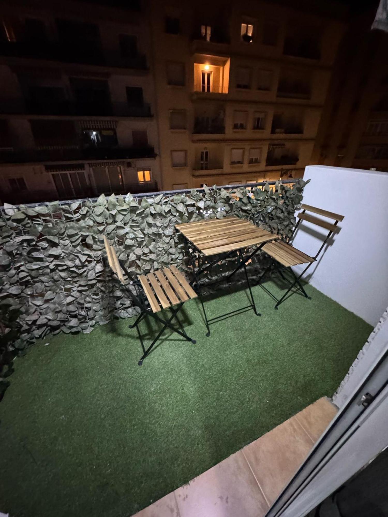 Homestay De Privadas En El Centro De