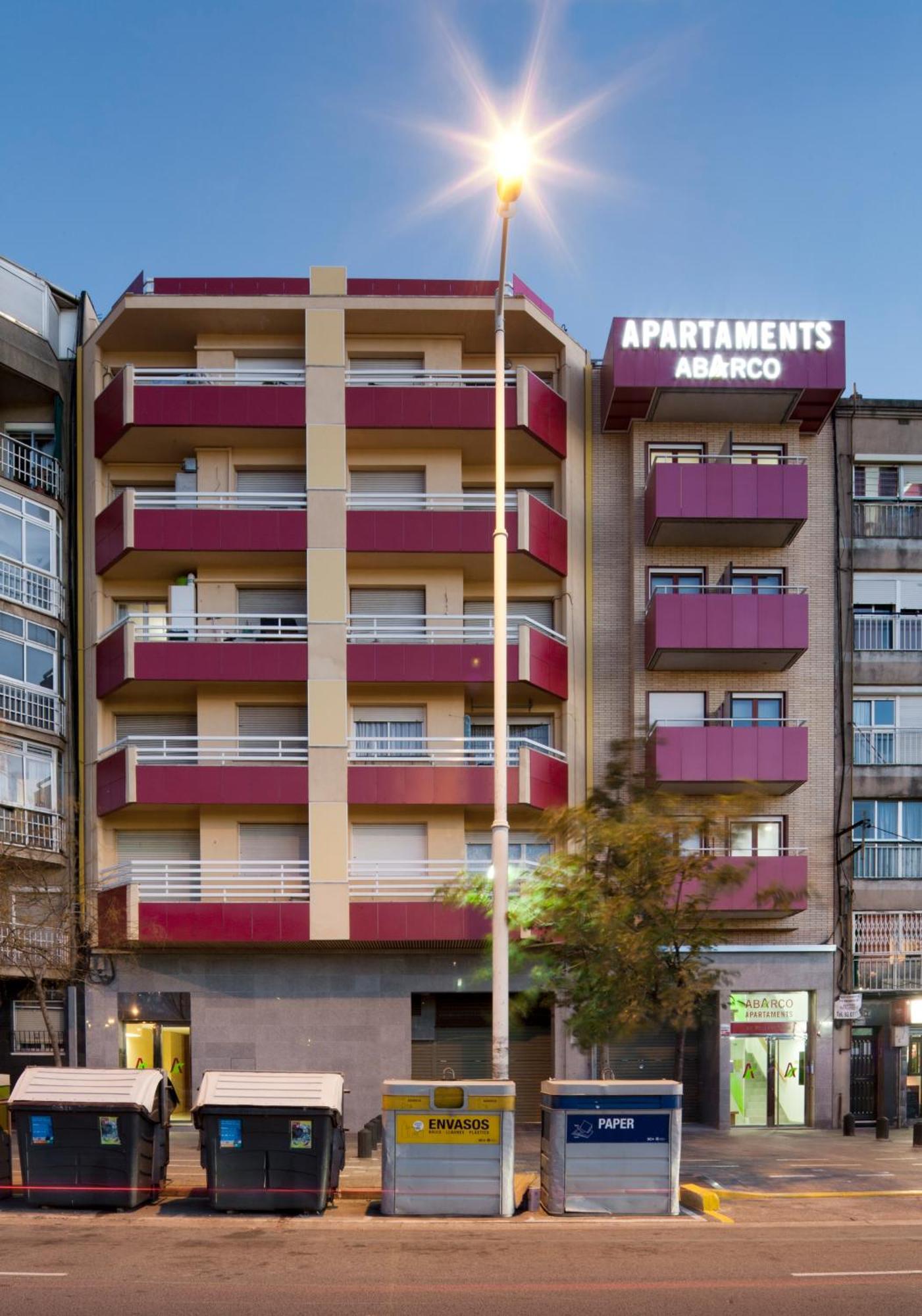 Abarco Aparthotel 3*