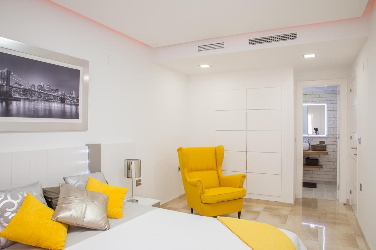 Luxury 100 Sq.m. Sea View Apartamento *