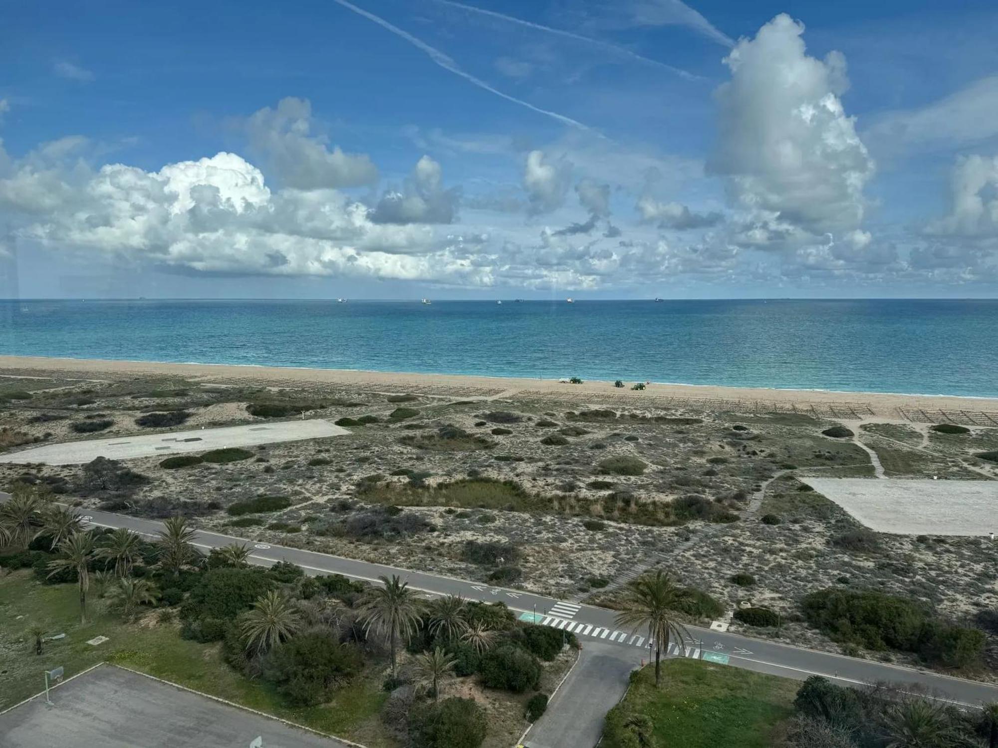 Spacious In With Sea View - 160 Sqm Apartamento *