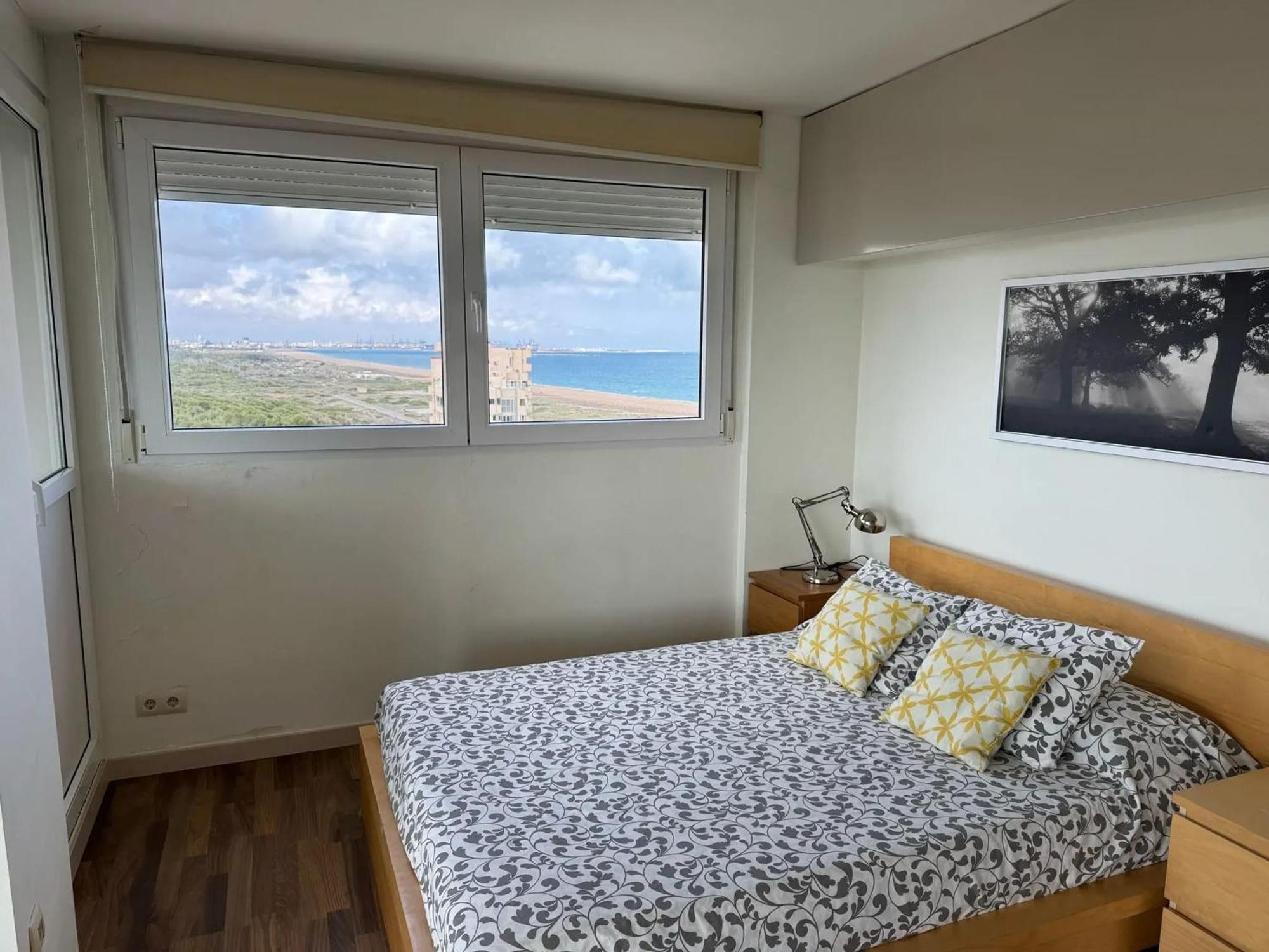 Apartamento Spacious In With Sea View - 160 Sqm Valencia