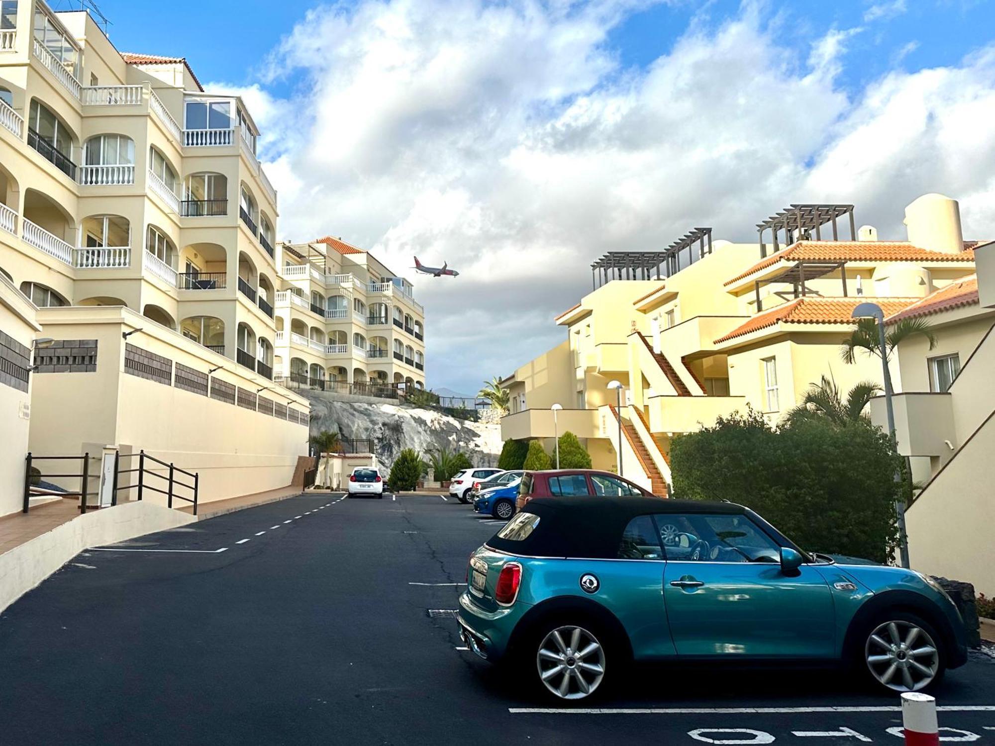 Spacious In Golf Del Sur Apartamento San Miguel de Abona