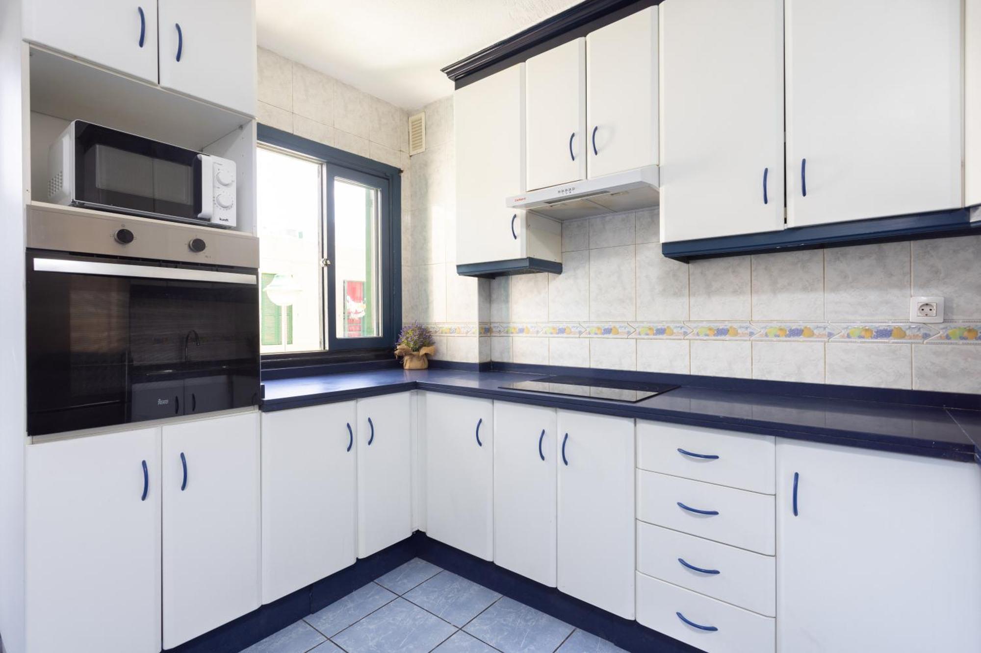 Classbnb - Three Spacious 150m From The Americas Promenade Apartment *