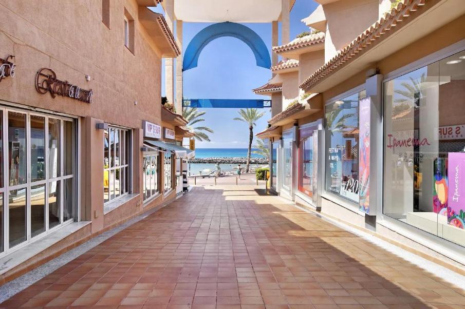 Apartamento Superbe A Americas Torres Del Sol