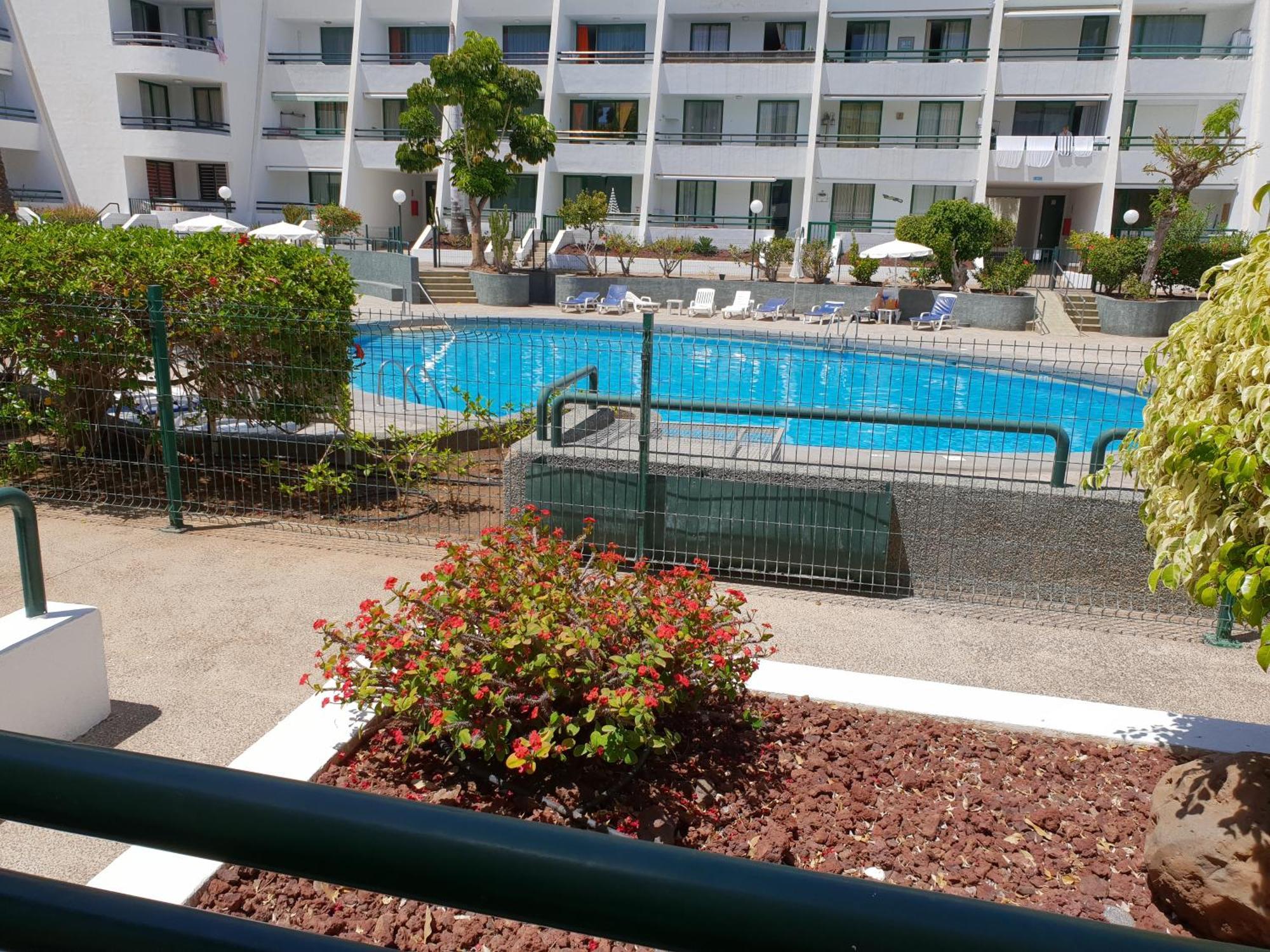 Apartamento Casa Palmera 2 Only 150 Meters To The Beach, Heated Pool, Wifi, Sat-tv, Terrace, Location, Washing Machine