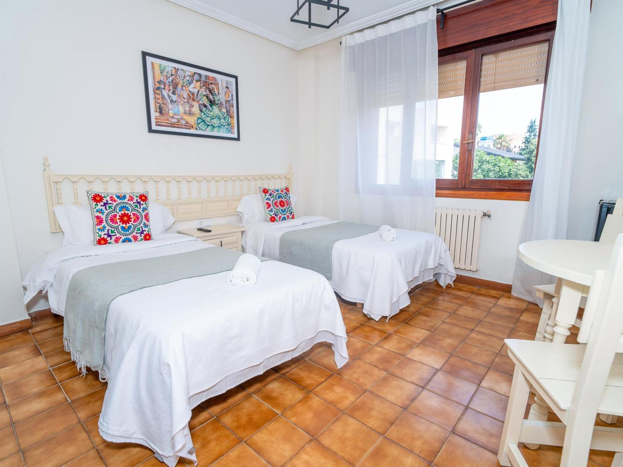 Oliva 3000 Guest house *