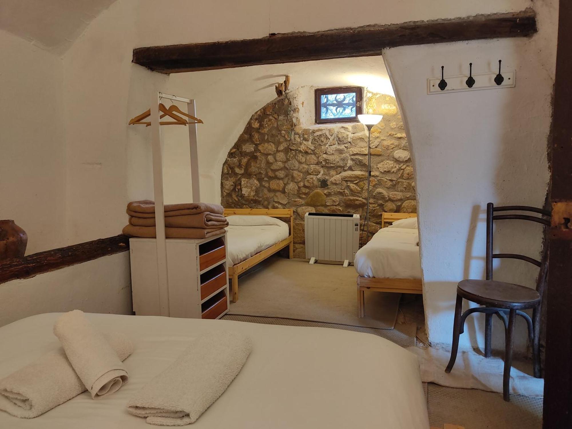 Canals Rectoria De Dosquers Holiday home Maia de Montcal