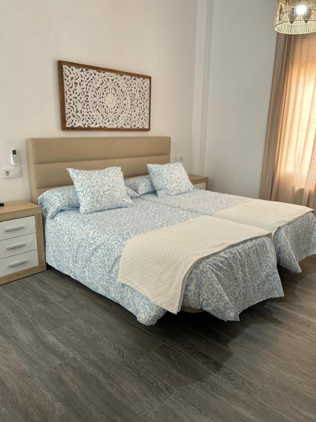 En Urbanizacion Residencial - Roble, 5