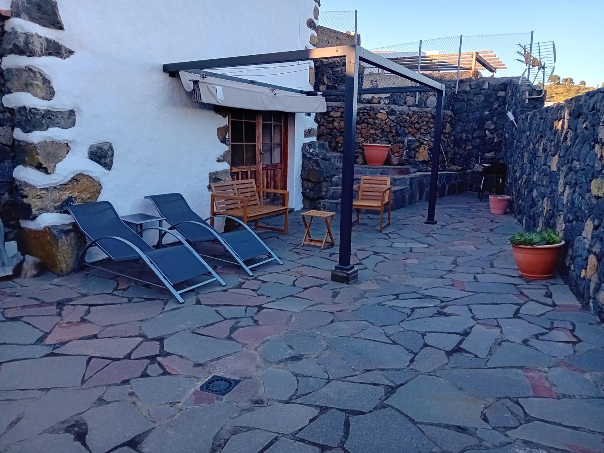 Holiday home Charming Casa Nina El Pinar, Terrace