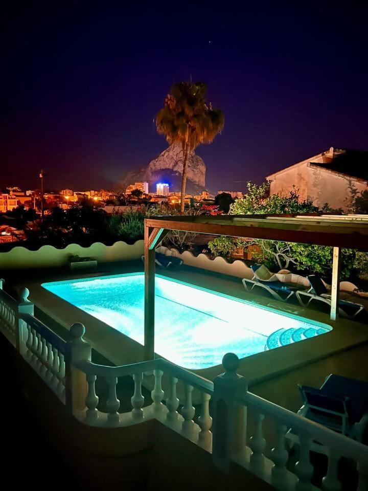 Relaxdiversion En Piscina Bbq Y Cocina Ext Villa