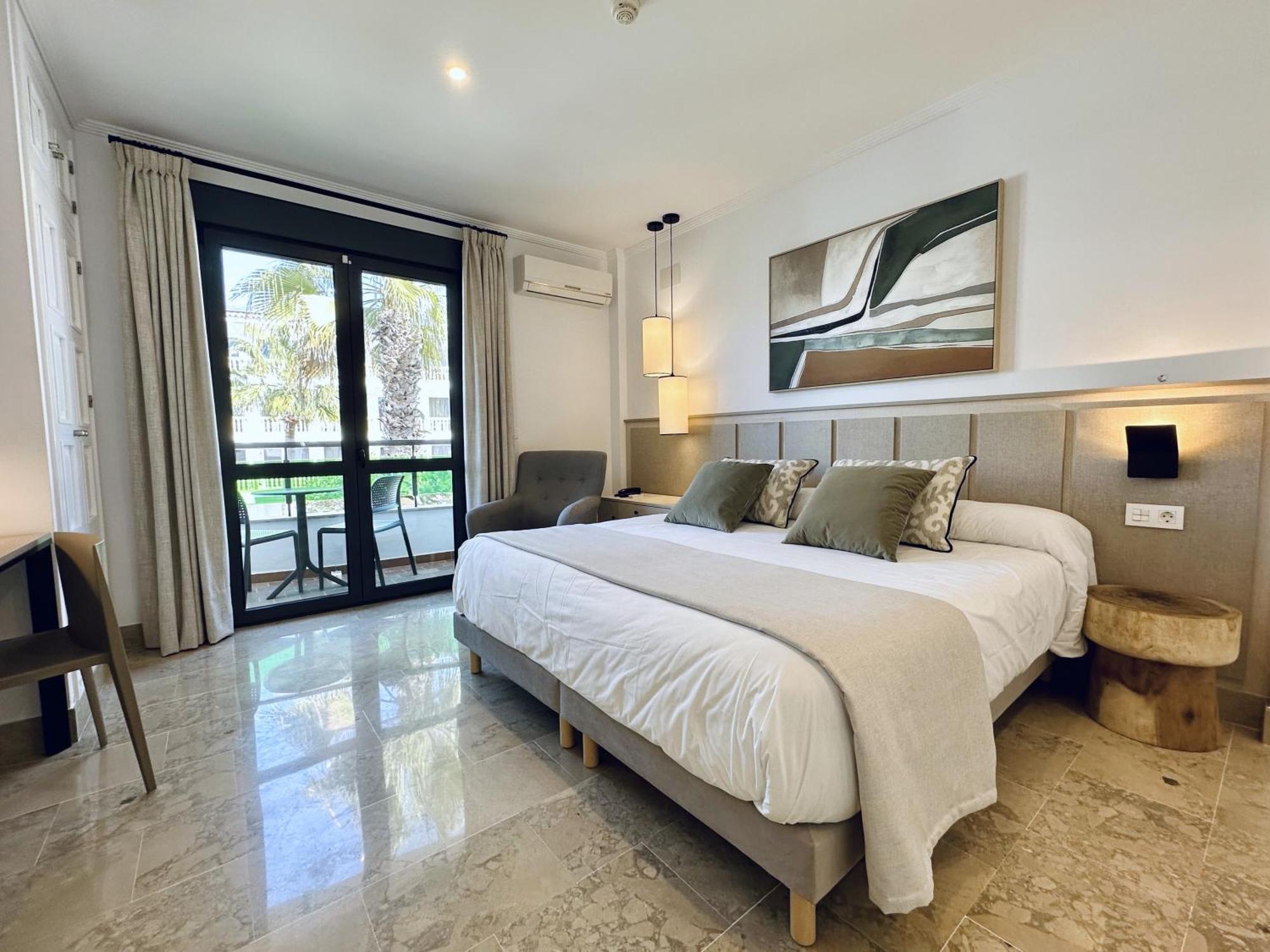 Aparthotel Marina Luz
