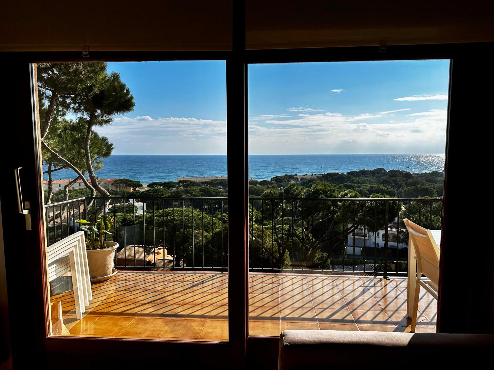 Melis Mar - Con Vistas En Apartment Pals