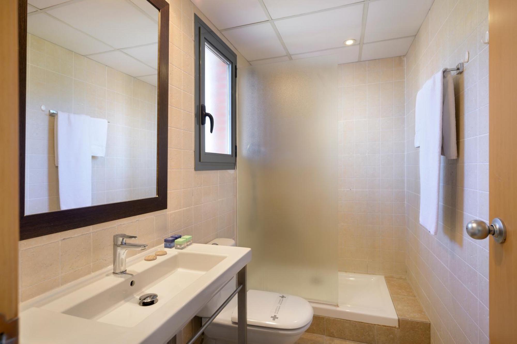Apartahotel Sg Costa Barcelona 2*